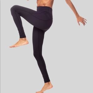 VIE ACTIVE LILI LEGGINGS SMALL NWOT